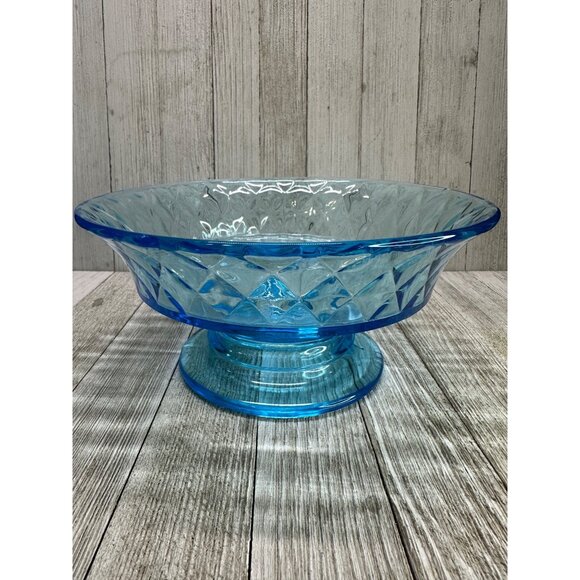 Vtg Early American Pattern Glass Bowl Footed Diamond Quilted Sky Blue 8.5" DIA - Picture 1 of 8